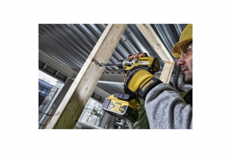 Купить Сверло DEWALT Extreme 32*152 мм по дереву   DT 90245 фото №4