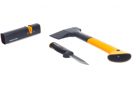 Купить Набор Fiskars: Топор Х7 + точилка для топоров и ножей + нож К40 фото №3